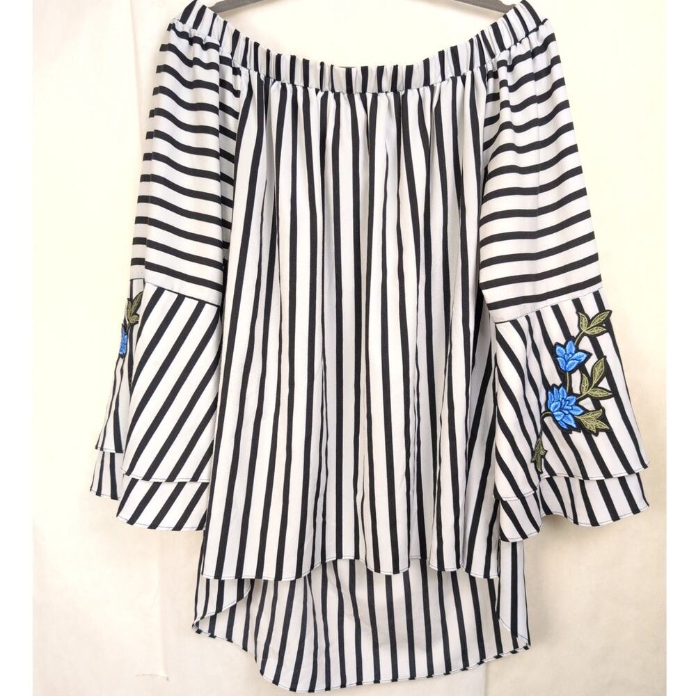 Mishca striped floral embroidered bell sleeve off shoulder top Size Large Boho
